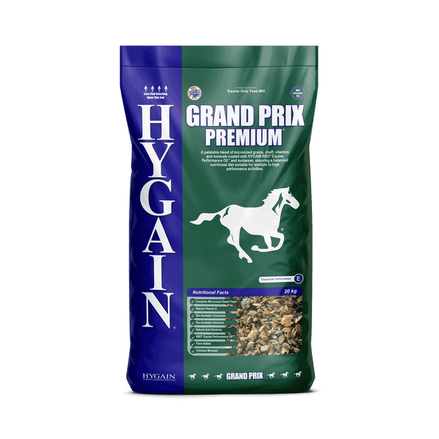 Grand Prix horse feed contains micronized grains, chaff, vitamins and minerals coated with RBO® Equine Performance Oil and molasses, ensuring a balanced nutritional diet suitable for medium to high performance activities.